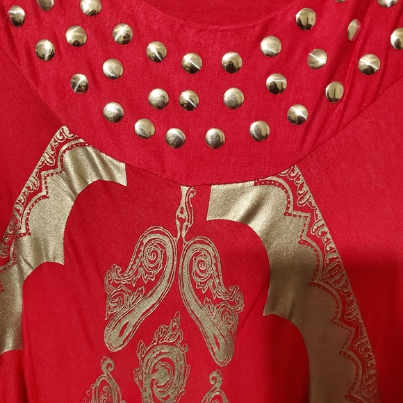 Beautiful Fuchsia with Grey pattern design and silver accents summer dress. - Picture 4 of 6